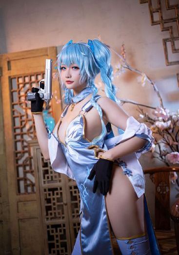美女裸体无遮挡无内衣正面给我看_4K全集在线观看