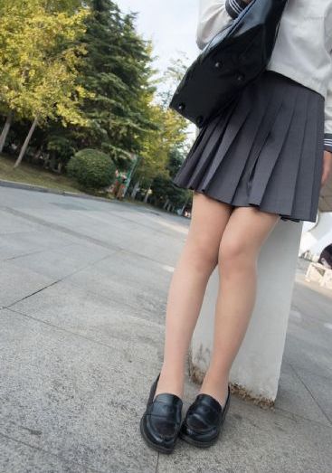啊啊啊大鸡巴插进来了_高清日本电影免费