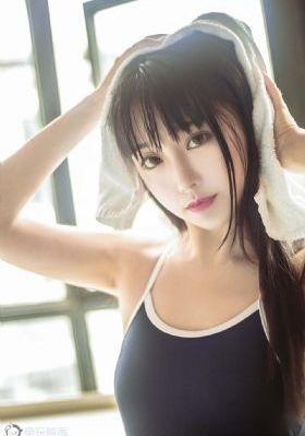 美女被强吻脱内衣到床的视频_720高清完整版播放