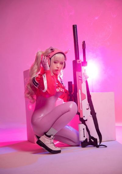 美女撒尿无遮挡_DVD动漫免费观看
