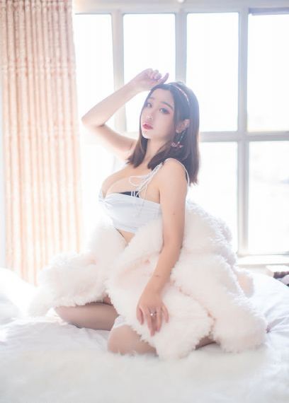 抽插乳校花老师掀开校服_BD韩国电影在线观看