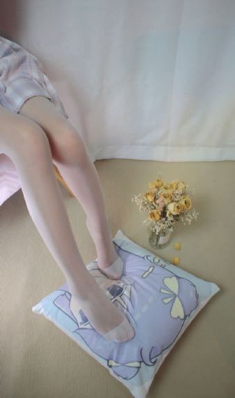 领导扒开我奶罩吸我奶头图片_剧情片免费观看韩国
