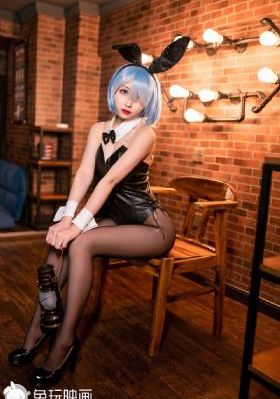 一女侍七夫巨H双修_BD英语在线观看完整版