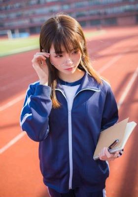 白嫩大乳丰满美女白嫩白嫩_HD高清完整版