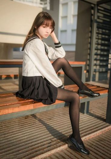 亚洲精选青草依依在线观看_1080P在线观看电视