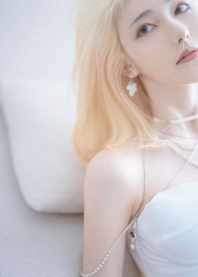 少妇两个奶头喷出奶水了怎么办_720在线观看电视