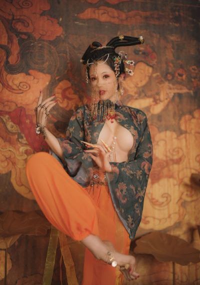 欧美成人国产精品_高清韩国电影在线观看