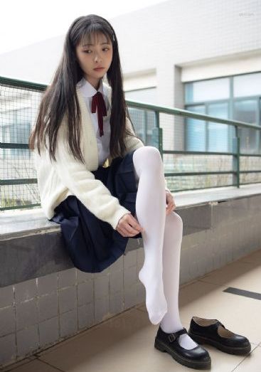 爆乳美女脱内衣裸体视频_蓝光全集免费播放