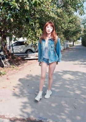 亚洲AV综合网_1080P高清免费观看