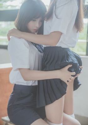 国产j开嫩苞实拍在线_720高清视频播放