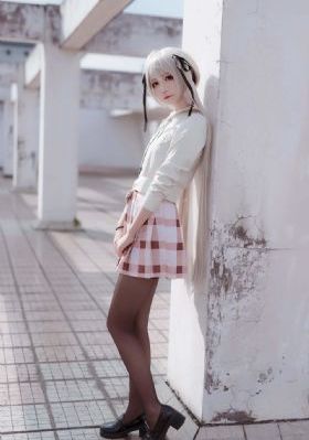 美女模特穿着丝袜的图片_国产剧在线手机播放