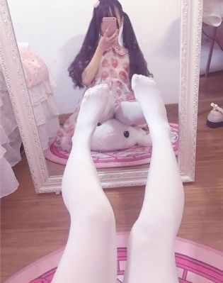 自拍和偷拍精品99第一页_BD国语高清免费观看