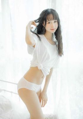 美女啪啪啪一区二区三区四区_720电影完整版在线观看