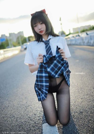 五月婷婷爱_迅雷手机免费观看